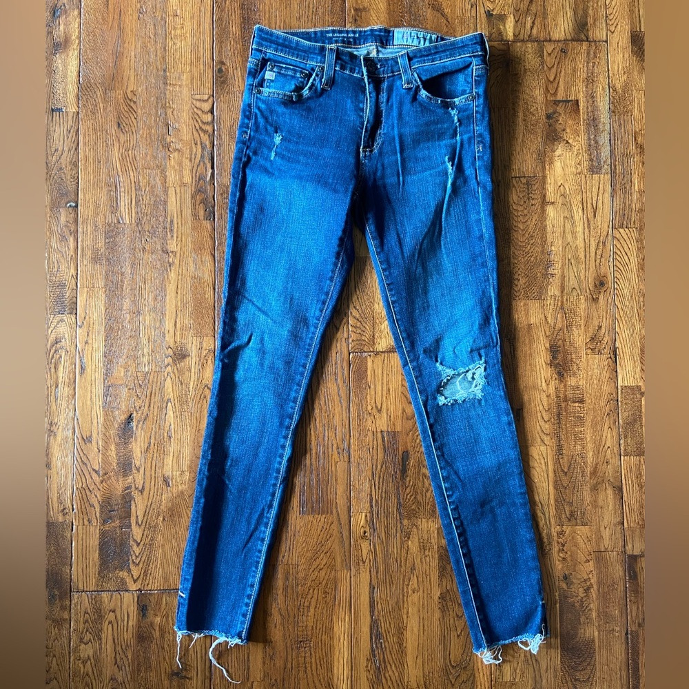 AG The Legging Ripped Ankle Skinny Jean